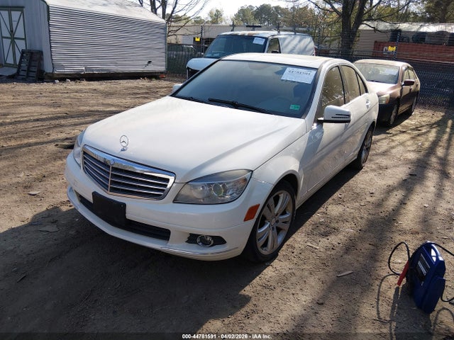 2011 Mercedes-benz C 300 Luxury 4matic/sport 4matic მანქანა იყიდება აუქციონზე, vin: WDDGF8BBXBR154245, აუქციონის ნომერი: 44781591