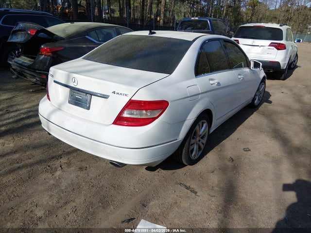 2011 Mercedes-benz C 300 Luxury 4matic/sport 4matic მანქანა იყიდება აუქციონზე, vin: WDDGF8BBXBR154245, აუქციონის ნომერი: 44781591