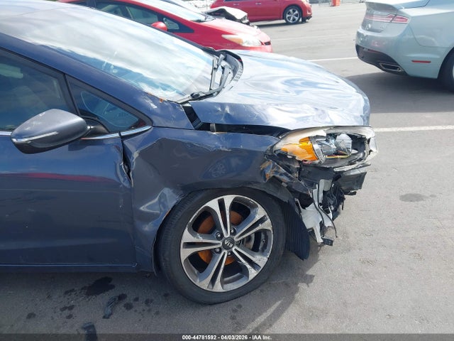 44781592 :رقم المزاد ، KNAFX5A8XG5600686 vin ، 2016 Kia Forte Ex مزاد بيع