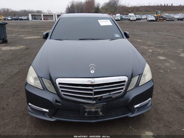 44781631 :رقم المزاد ، WDDHF8JB9CA600262 vin ، 2012 Mercedes-benz E 350 4matic مزاد بيع