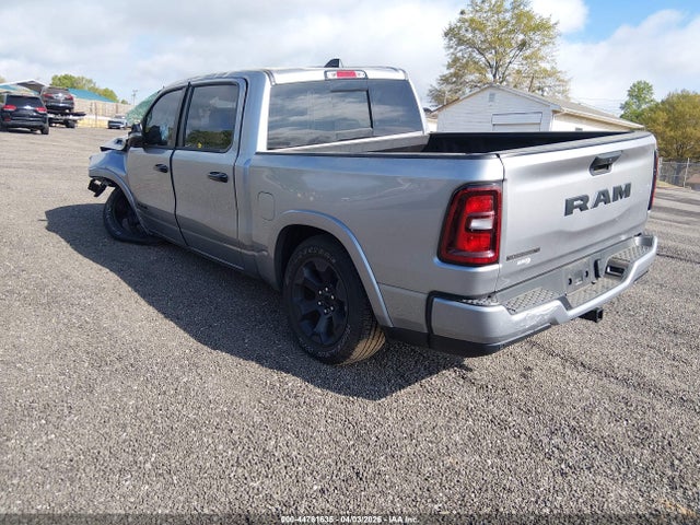 44781635 :رقم المزاد ، 1C6RREFG3SN527431 vin ، 2025 Ram 1500 Big Horn  4x2 5'7 Box مزاد بيع