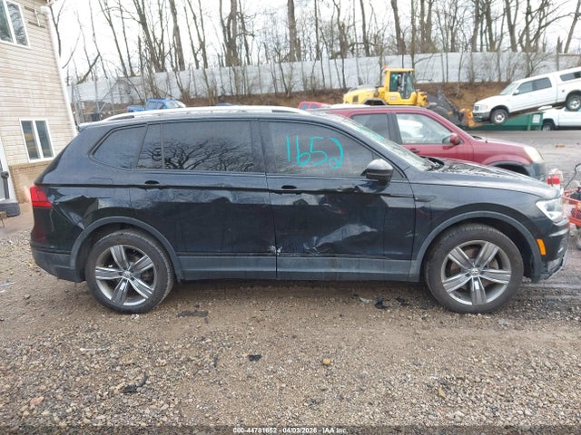44781652 :رقم المزاد ، 3VV2B7AX0LM136977 vin ، 2020 Volkswagen Tiguan 2.0t Se/2.0t Se R-line Black/2.0t Sel مزاد بيع