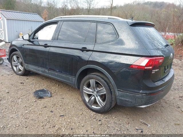2020 VOLKSWAGEN TIGUAN 3VV2B7AX0LM136977 Photo 2