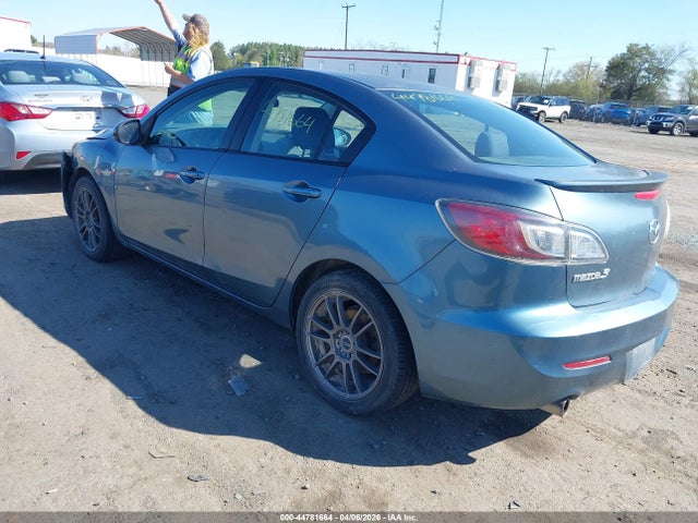 2011 Mazda Mazda3 S Sport მანქანა იყიდება აუქციონზე, vin: JM1BL1U60B1375940, აუქციონის ნომერი: 44781664