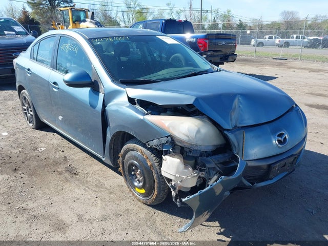 2011 Mazda Mazda3 S Sport მანქანა იყიდება აუქციონზე, vin: JM1BL1U60B1375940, აუქციონის ნომერი: 44781664