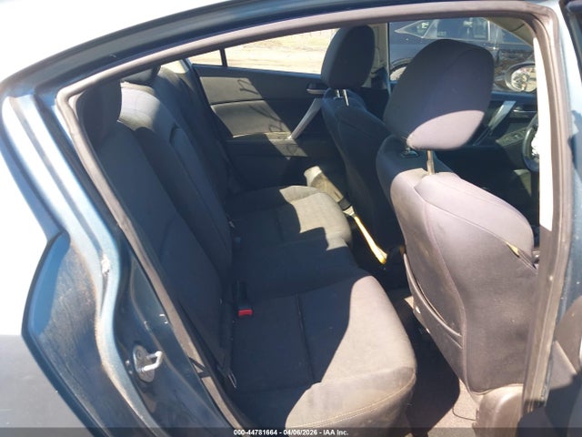 2011 Mazda Mazda3 S Sport მანქანა იყიდება აუქციონზე, vin: JM1BL1U60B1375940, აუქციონის ნომერი: 44781664