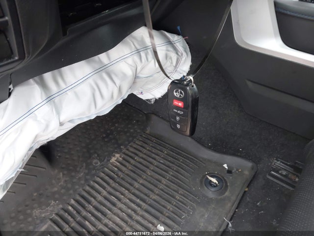5TFWA5DB4RX148768 Toyota Tundra Platinum