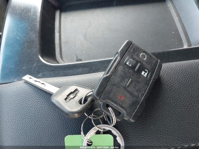 44781676 :رقم المزاد ، 3GCPCREC1JG243858 vin ، 2018 Chevrolet Silverado 1500 1lt مزاد بيع