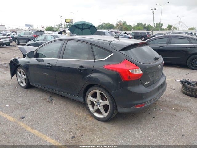 Продаж на аукціоні авто 2013 Ford Focus Titanium, vin: 1FADP3N21DL142683, номер лоту: 44781681