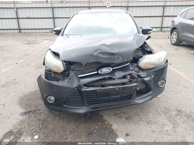 Продаж на аукціоні авто 2013 Ford Focus Titanium, vin: 1FADP3N21DL142683, номер лоту: 44781681