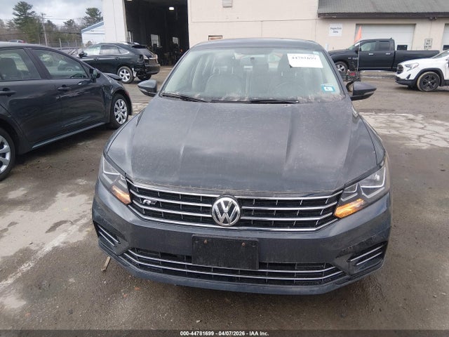 44781699 :رقم المزاد ، 1VWAA7A37JC003316 vin ، 2018 Volkswagen Passat 2.0t R-line/2.0t S مزاد بيع