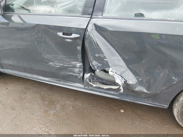 2018 VOLKSWAGEN PASSAT 1VWAA7A37JC003316 Photo 5