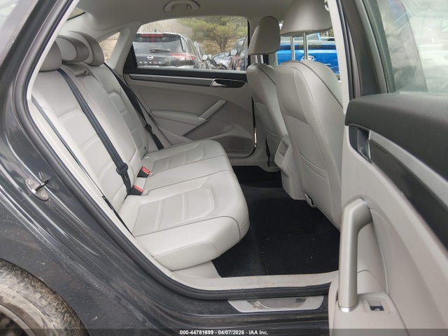 2018 VOLKSWAGEN PASSAT 1VWAA7A37JC003316 Photo 7