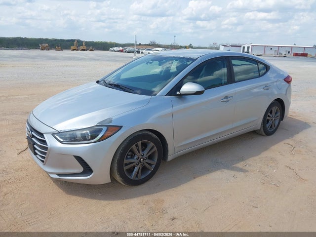 2018 HYUNDAI ELANTRA 5NPD84LF3JH333718 Photo 1