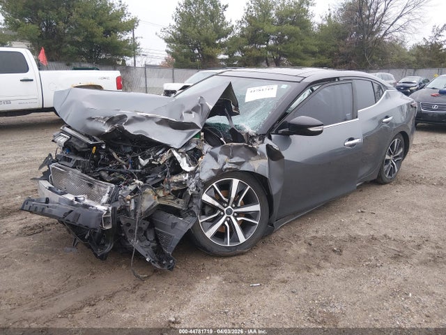 44781719 :رقم المزاد ، 1N4AA6AV3KC375175 vin ، 2019 Nissan Maxima 3.5 Sl مزاد بيع