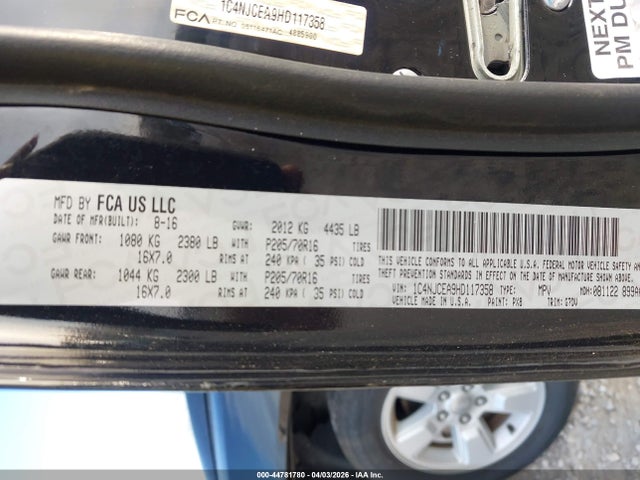 44781780 :رقم المزاد ، 1C4NJCEA9HD117358 vin ، 2017 Jeep Compass Latitude Fwd مزاد بيع