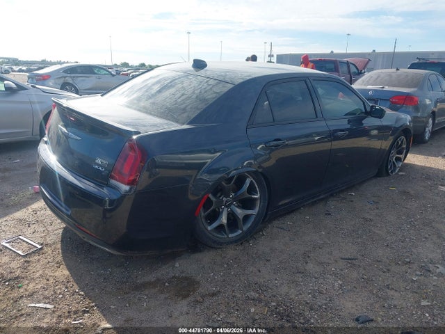44781790 :رقم المزاد ، 2C3CCABG9HH516311 vin ، 2017 Chrysler 300 300s مزاد بيع