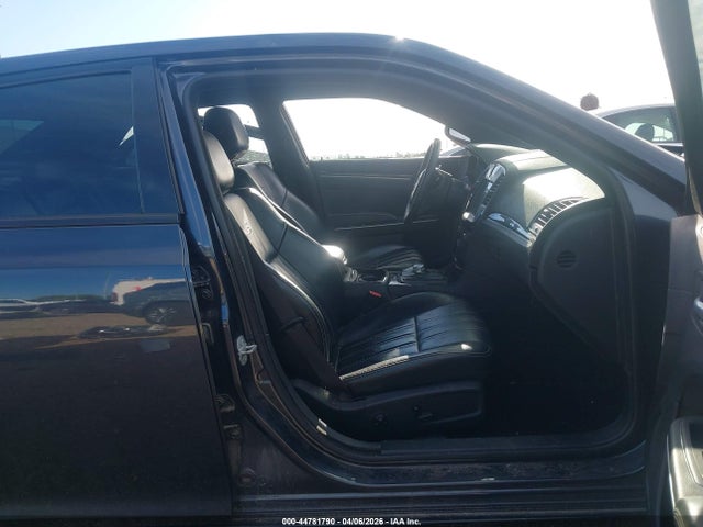 44781790 :رقم المزاد ، 2C3CCABG9HH516311 vin ، 2017 Chrysler 300 300s مزاد بيع