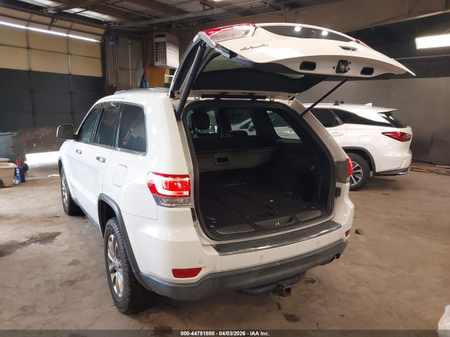 2015 JEEP GRAND CHEROKEE 1C4RJFBG5FC208870 Photo 2