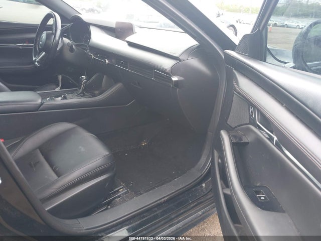 44781832 :رقم المزاد ، JM1BPBLL7N1504004 vin ، 2022 Mazda Mazda3 Preferred مزاد بيع
