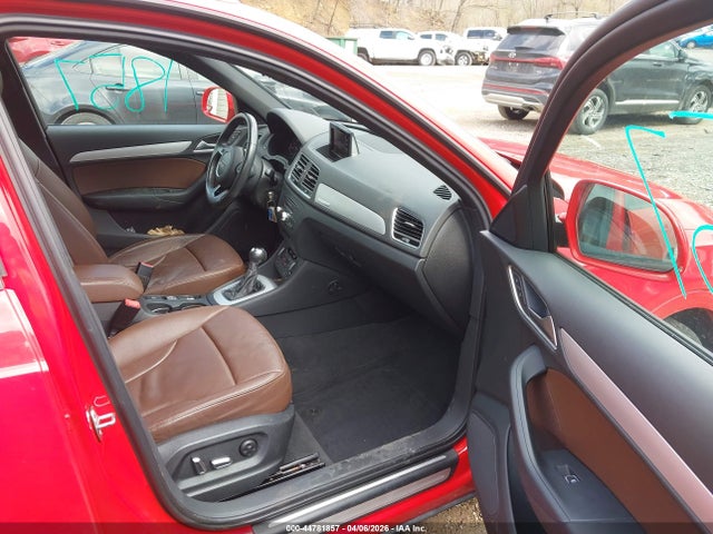 44781857 :رقم المزاد ، WA1ECCFS8JR026957 vin ، 2018 Audi Q3 2.0t Premium/2.0t Sport Premium مزاد بيع