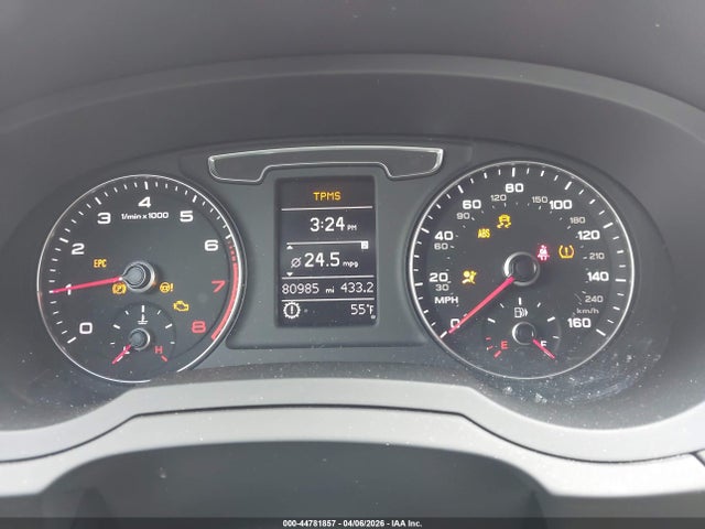 44781857 :رقم المزاد ، WA1ECCFS8JR026957 vin ، 2018 Audi Q3 2.0t Premium/2.0t Sport Premium مزاد بيع