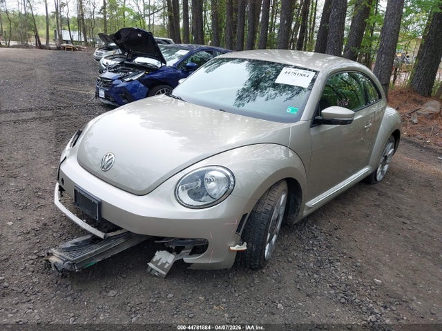 Aukcja sprzedaży 2012 Volkswagen Beetle 2.5l, vin: 3VWJP7AT1CM628763, numer aukcji: 44781884