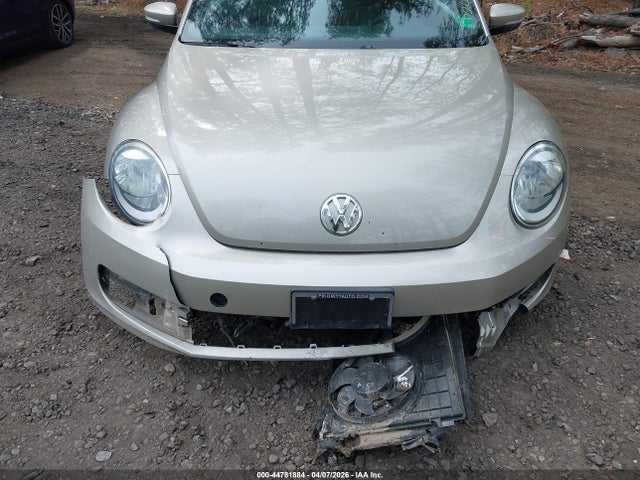 Aukcja sprzedaży 2012 Volkswagen Beetle 2.5l, vin: 3VWJP7AT1CM628763, numer aukcji: 44781884