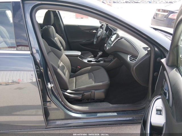 44781894 :رقم المزاد ، 1G1ZD5ST5MF036696 vin ، 2021 Chevrolet Malibu Fwd Lt مزاد بيع