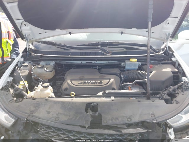 2021 Chrysler Pacifica Hybrid Touring L მანქანა იყიდება აუქციონზე, vin: 2C4RC1L77MR577021, აუქციონის ნომერი: 44781912