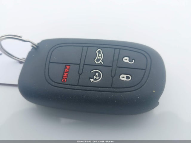 Продажа на аукционе авто 2018 Jeep Cherokee Trailhawk 4x4, vin: 1C4PJMBX0JD554839, номер лота: 44781960