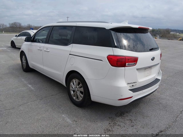 2017 Kia Sedona Lx მანქანა იყიდება აუქციონზე, vin: KNDMB5C19H6237155, აუქციონის ნომერი: 44781989