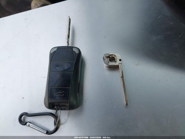 2004 PORSCHE CAYENNE WP1AA29P84LA23543 Photo 10