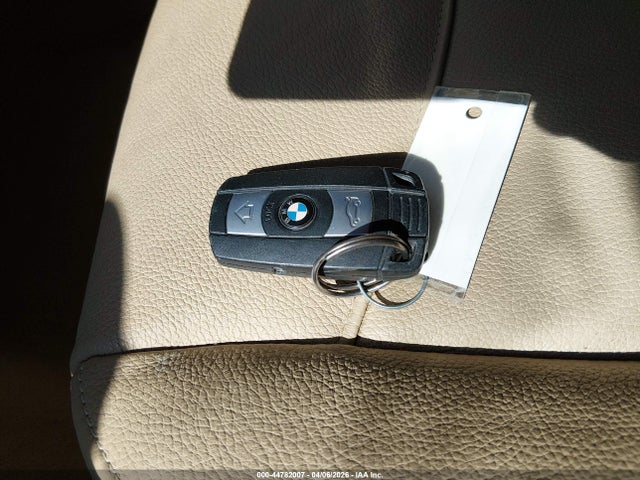 44782007 :رقم المزاد ، WBAPH5G52ANM35206 vin ، 2010 Bmw 328i مزاد بيع