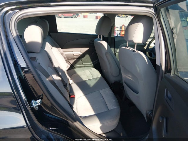 Chevrolet Sonic Ls Manual 2016 1G1JB6SH2G4120270 Image 8