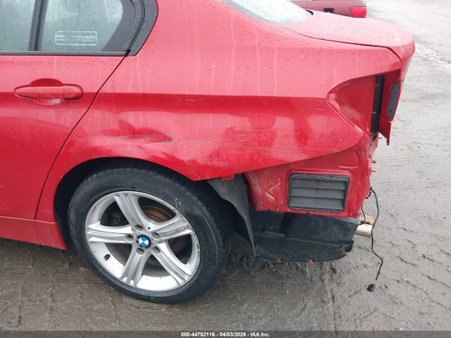 44782116 :رقم المزاد ، WBA3B3C52DF541177 vin ، 2013 Bmw 328i Xdrive مزاد بيع