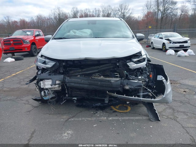 2023 Chrysler Pacifica Touring L მანქანა იყიდება აუქციონზე, vin: 2C4RC1BG8PR592052, აუქციონის ნომერი: 44782118