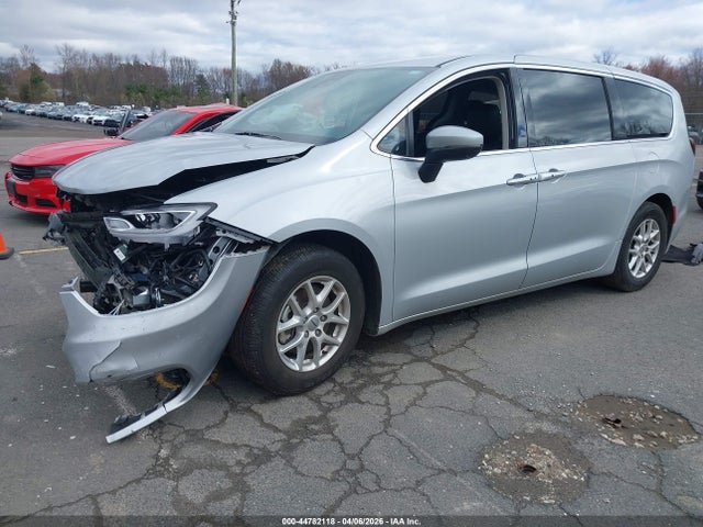 2023 Chrysler Pacifica Touring L მანქანა იყიდება აუქციონზე, vin: 2C4RC1BG8PR592052, აუქციონის ნომერი: 44782118