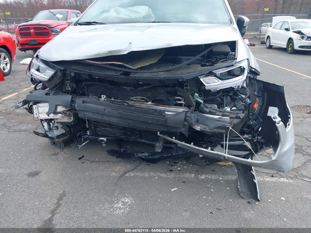 2023 Chrysler Pacifica Touring L მანქანა იყიდება აუქციონზე, vin: 2C4RC1BG8PR592052, აუქციონის ნომერი: 44782118