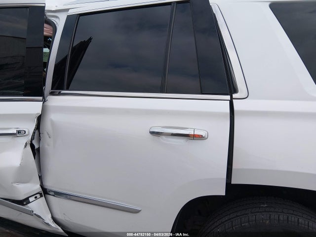 2017 Cadillac Escalade Luxury მანქანა იყიდება აუქციონზე, vin: 1GYS4BKJ4HR139113, აუქციონის ნომერი: 44782150