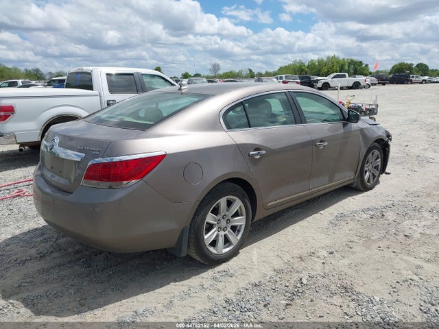 44782152 :رقم المزاد ، 1G4GC5ED6BF324581 vin ، 2011 Buick Lacrosse Cxl مزاد بيع