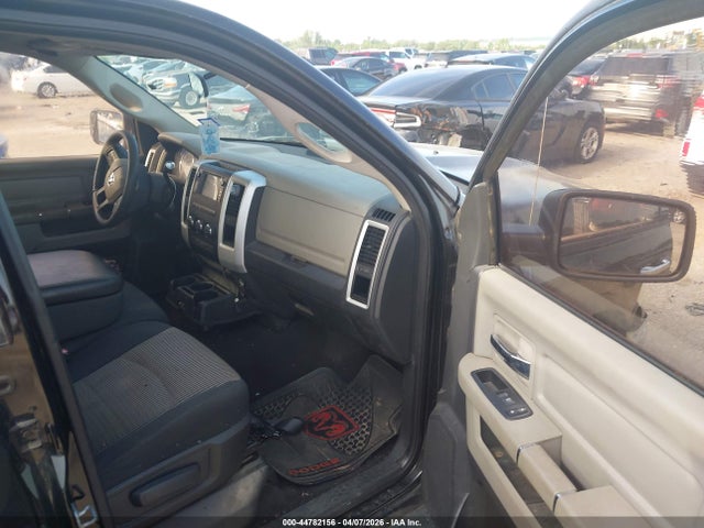 2012 RAM 1500 1C6RD6GP6CS100783 Photo 4