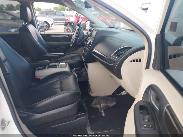 2014 Chrysler Town & Country Touring მანქანა იყიდება აუქციონზე, vin: 2C4RC1BG9ER157022, აუქციონის ნომერი: 44782167