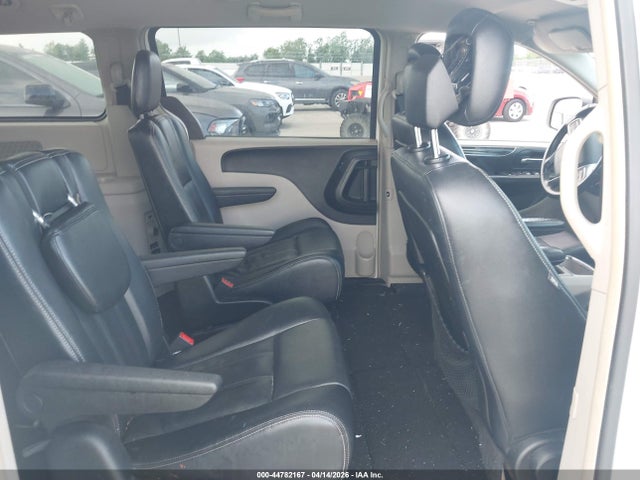 2014 Chrysler Town & Country Touring მანქანა იყიდება აუქციონზე, vin: 2C4RC1BG9ER157022, აუქციონის ნომერი: 44782167