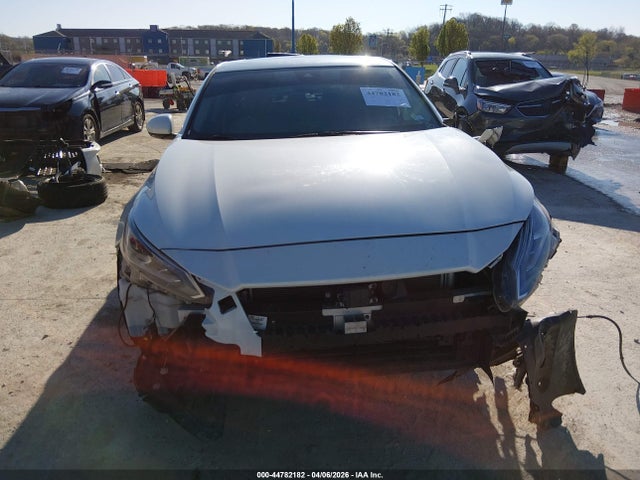 2022 Nissan Altima Sv Fwd მანქანა იყიდება აუქციონზე, vin: 1N4BL4DVXNN332590, აუქციონის ნომერი: 44782182