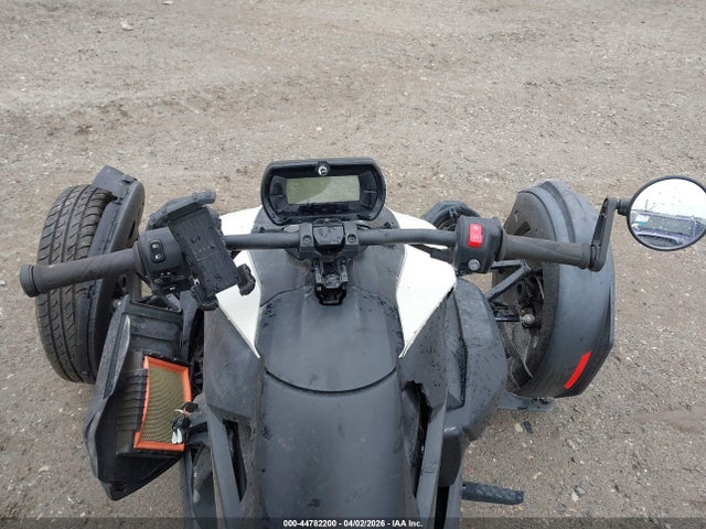 Can-Am Ryker 2022 3JB2FEG23NJ003639 Image 16