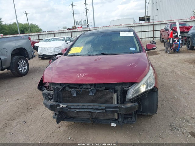 2015 Hyundai Sonata Limited მანქანა იყიდება აუქციონზე, vin: 5NPE34AF3FH047669, აუქციონის ნომერი: 44782275