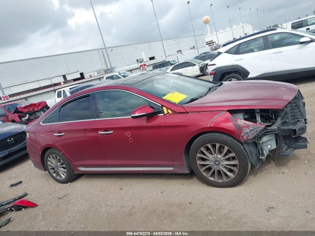 2015 Hyundai Sonata Limited მანქანა იყიდება აუქციონზე, vin: 5NPE34AF3FH047669, აუქციონის ნომერი: 44782275