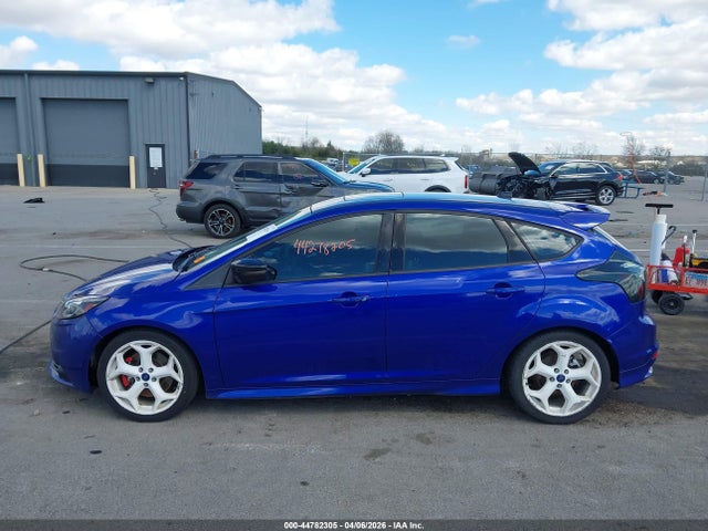 2014 Ford Focus St მანქანა იყიდება აუქციონზე, vin: 1FADP3L97EL251442, აუქციონის ნომერი: 44782305