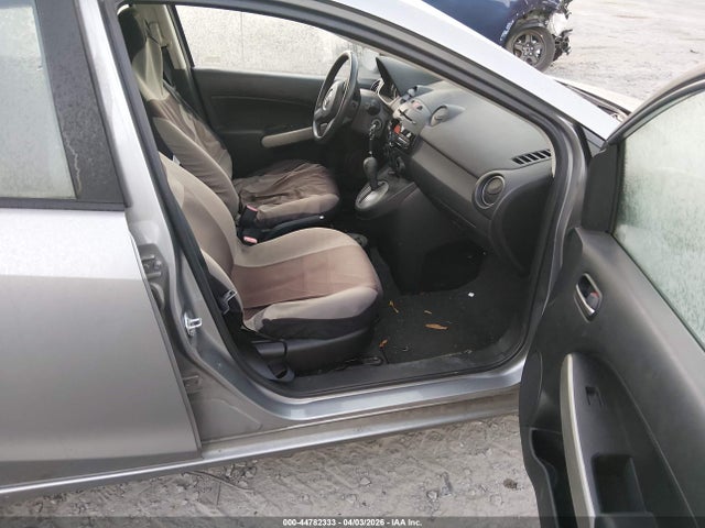 2013 Mazda Mazda2 Sport მანქანა იყიდება აუქციონზე, vin: JM1DE1KZ0D0162530, აუქციონის ნომერი: 44782333